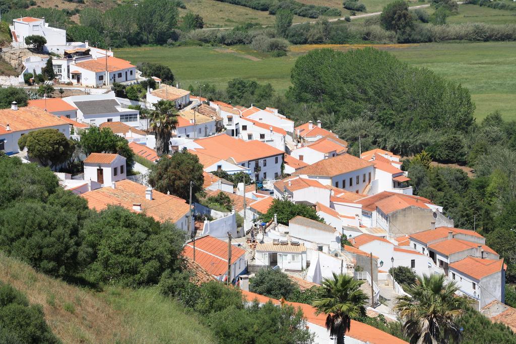 Monte Da Sapaleira Pensionat Aljezur Rum bild
