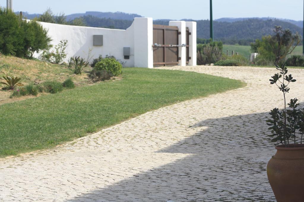 Monte Da Sapaleira Pensionat Aljezur Rum bild